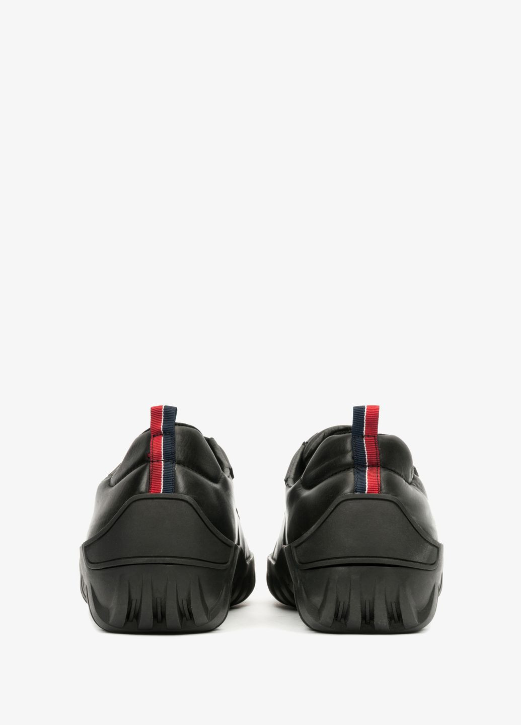 Черные демисезонные кроссовки, цвет черный Estro