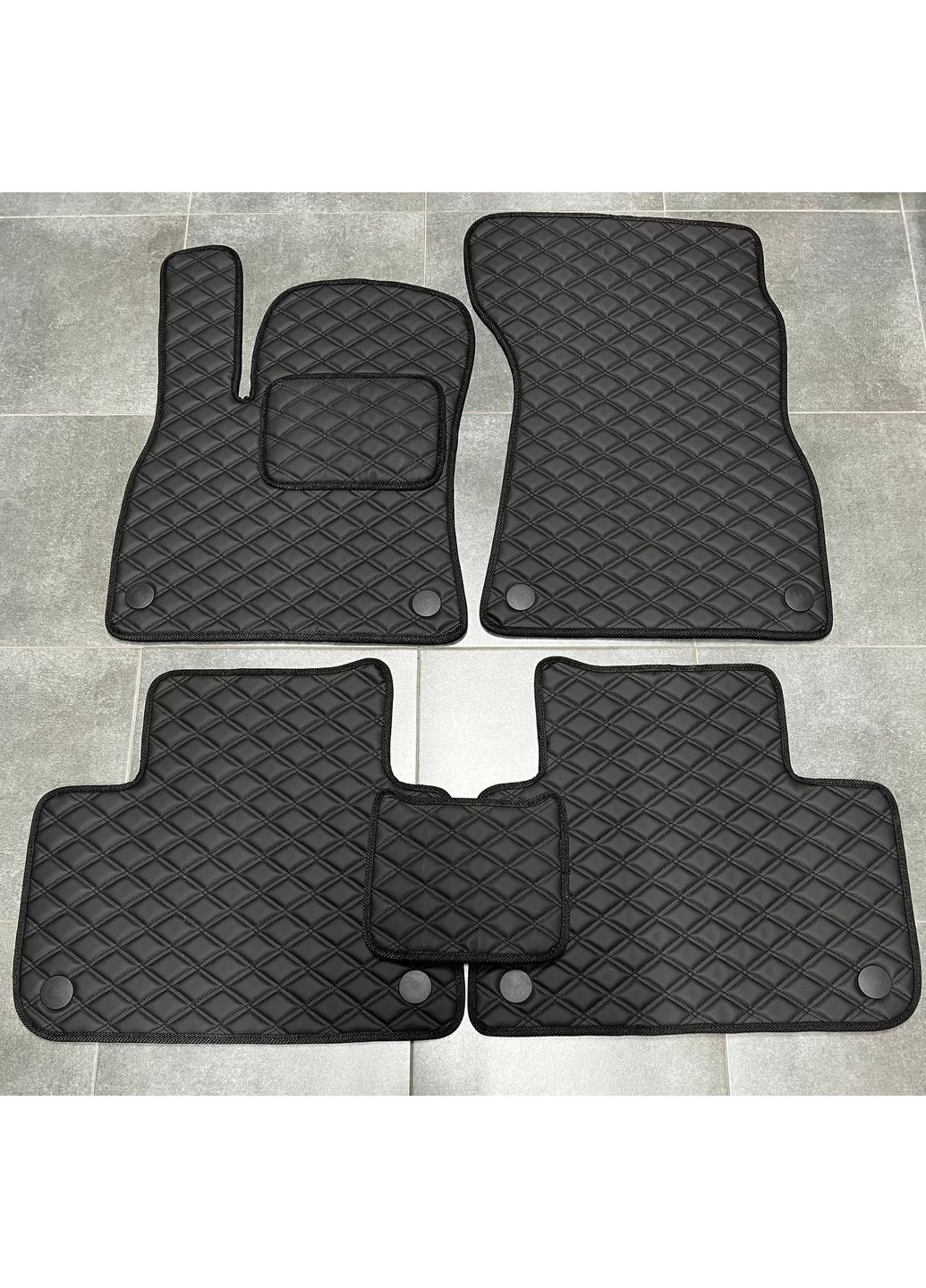 Автоковрики в салон из Экокожи на Audi | Ауди Е-Трон, Чёрные No Brand e-tron (363823536)