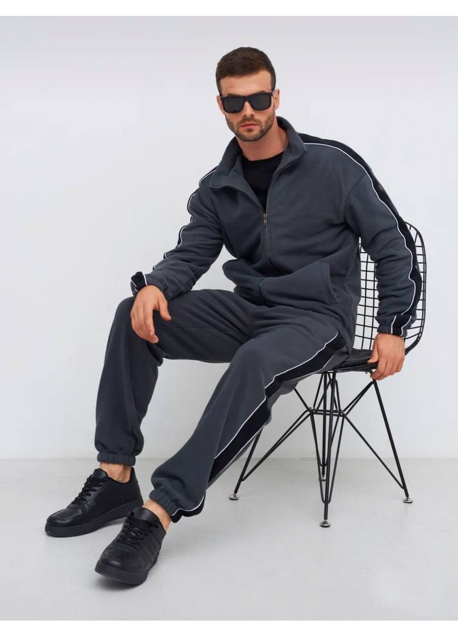 Графітовий демісезонний костюм Garna