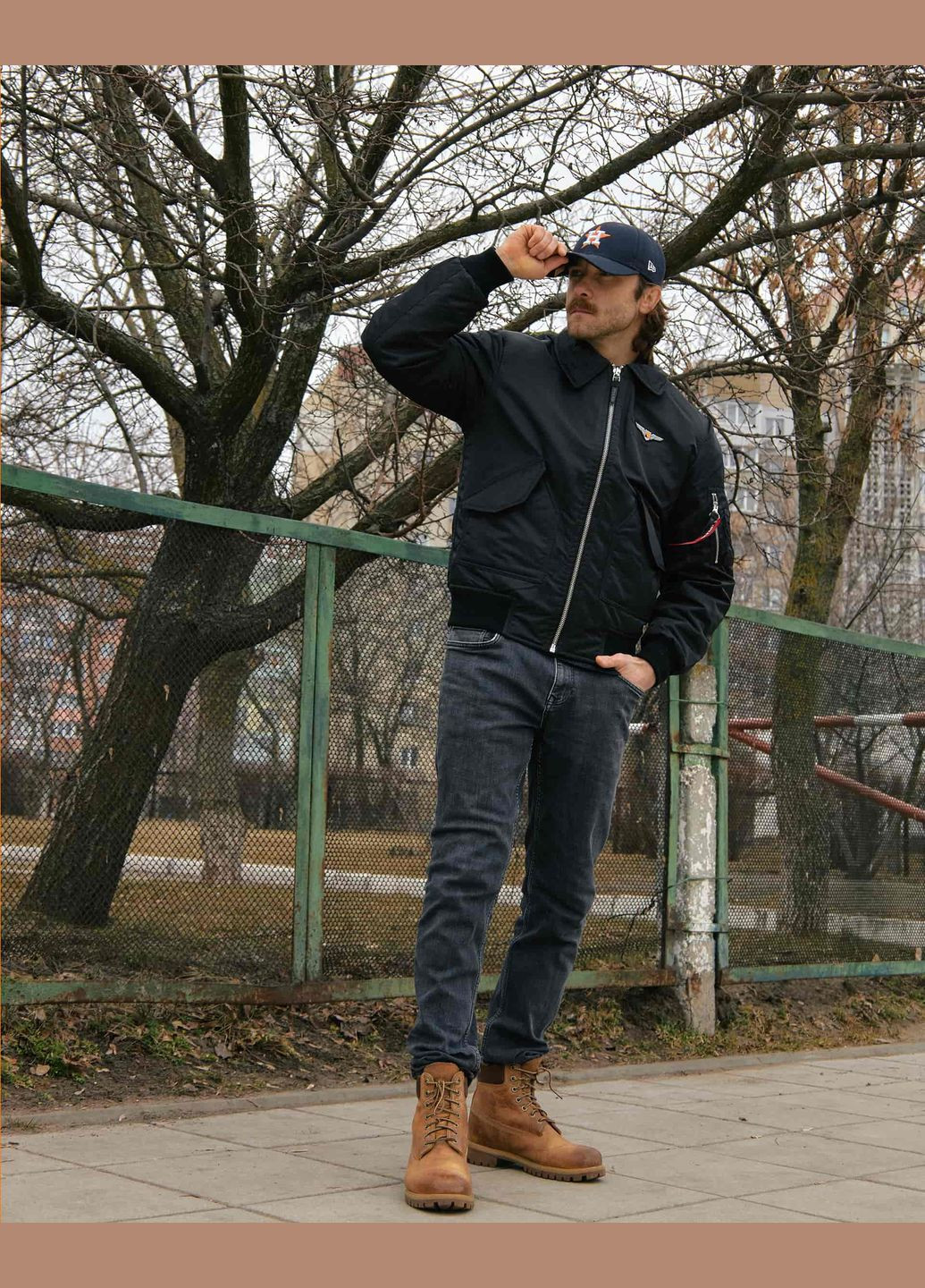 Чорна демісезонна бомбер cwu Olymp 21-BM-003/Н-NAV