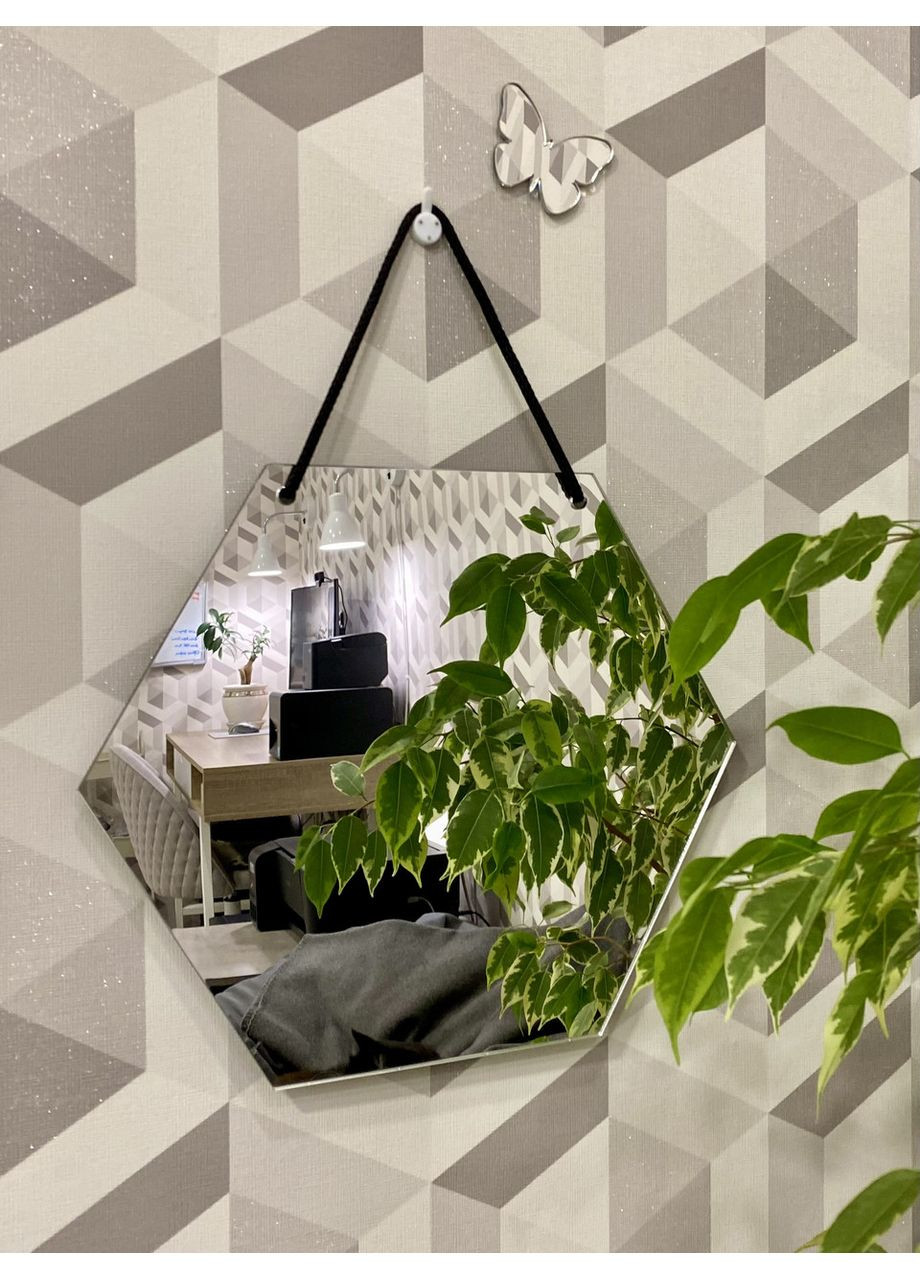 Акрилове дзеркало настінне декоративне інтер'єрне Сота 3 мм 30х26 см 1 шт. Срібло Ваша Світлість (366334459)