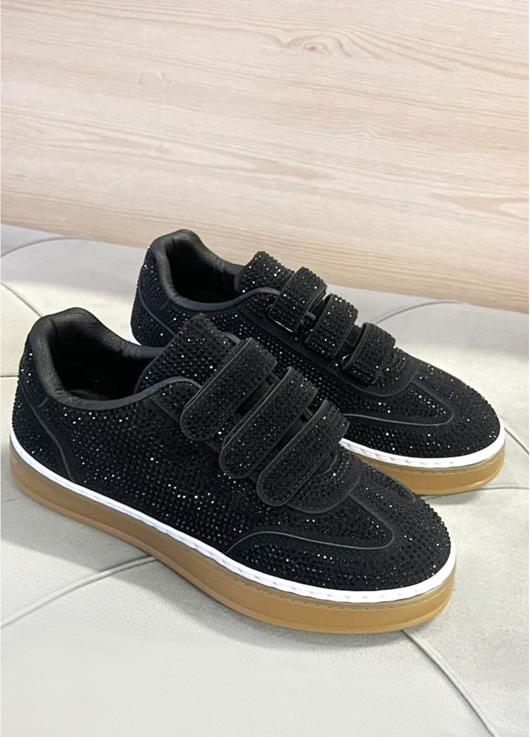 Черные кеды женские черные на липучках со стразами. Fashion