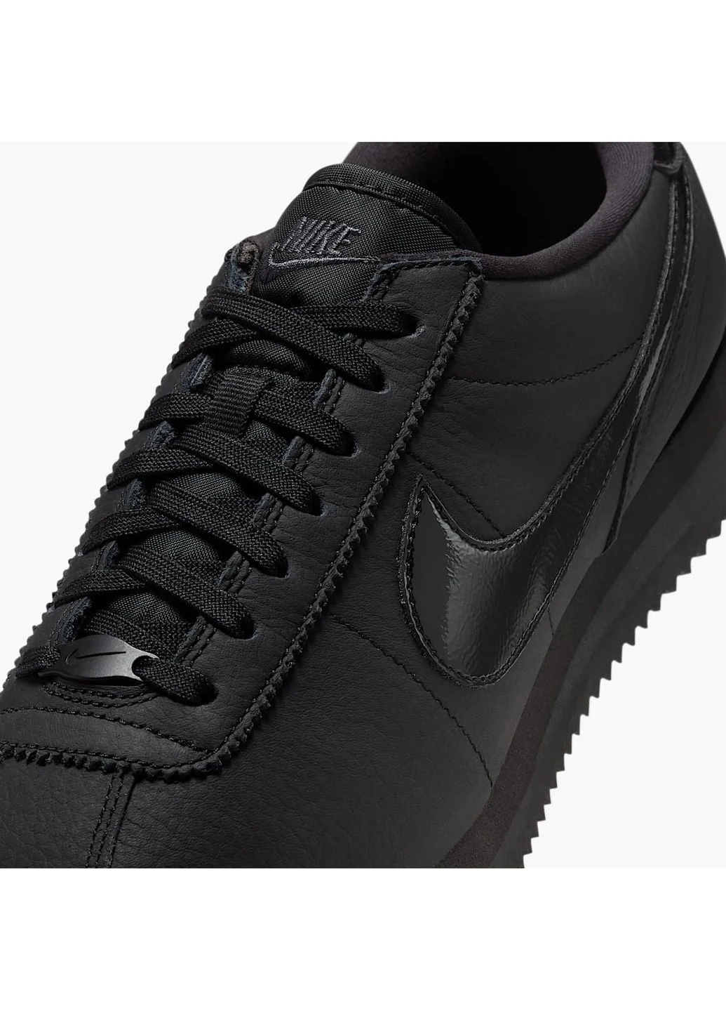 Кросівки жіночі Cortez 23 Premium Black Nike чорні (364838342)
