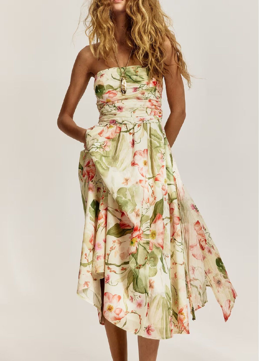 Белое праздничный платье H&M с цветочным принтом