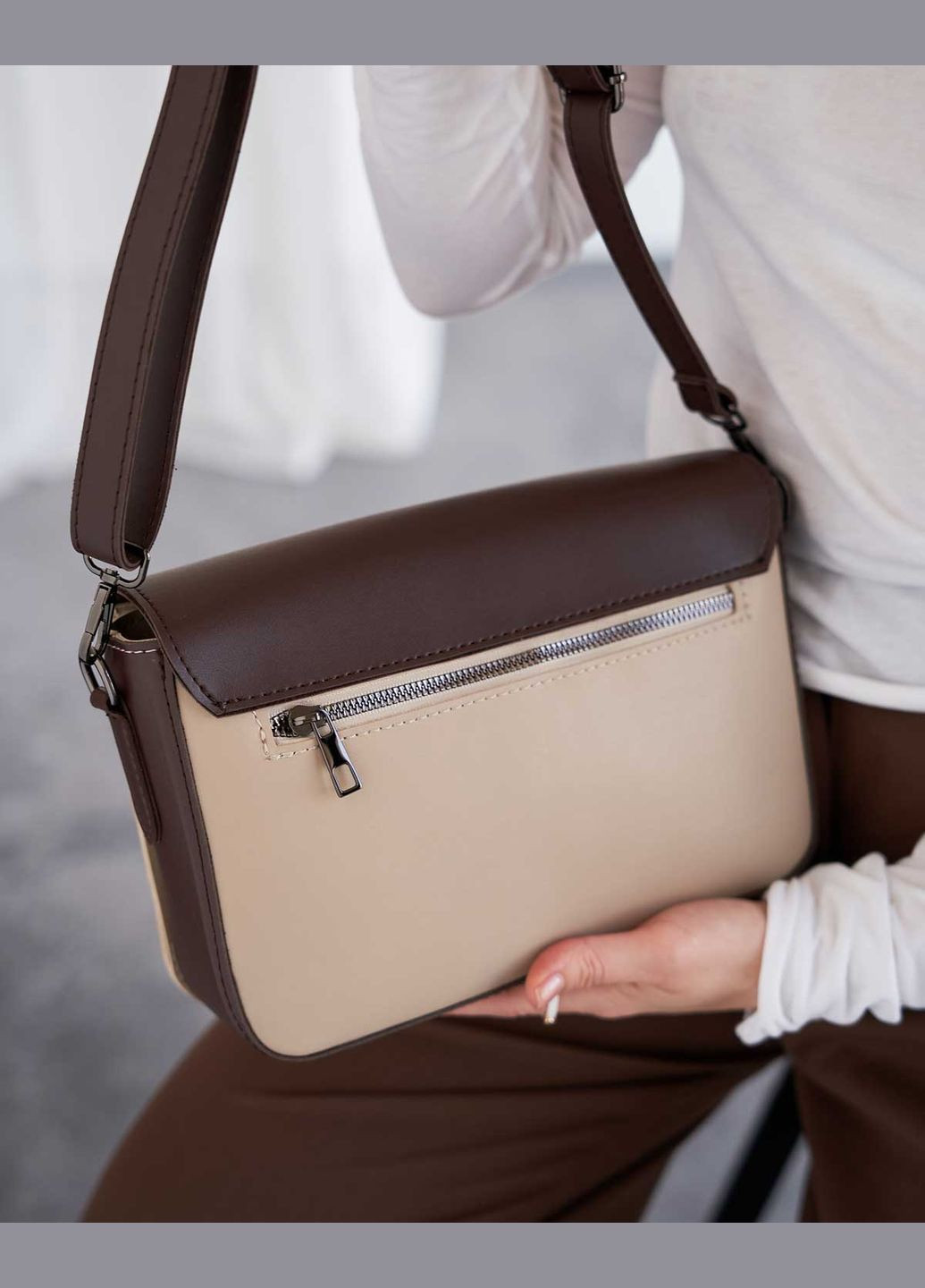 Стильная женская сумочка белая Регина (stilxna-zhnocha-sumochka-regna) WeLassie (342199622)