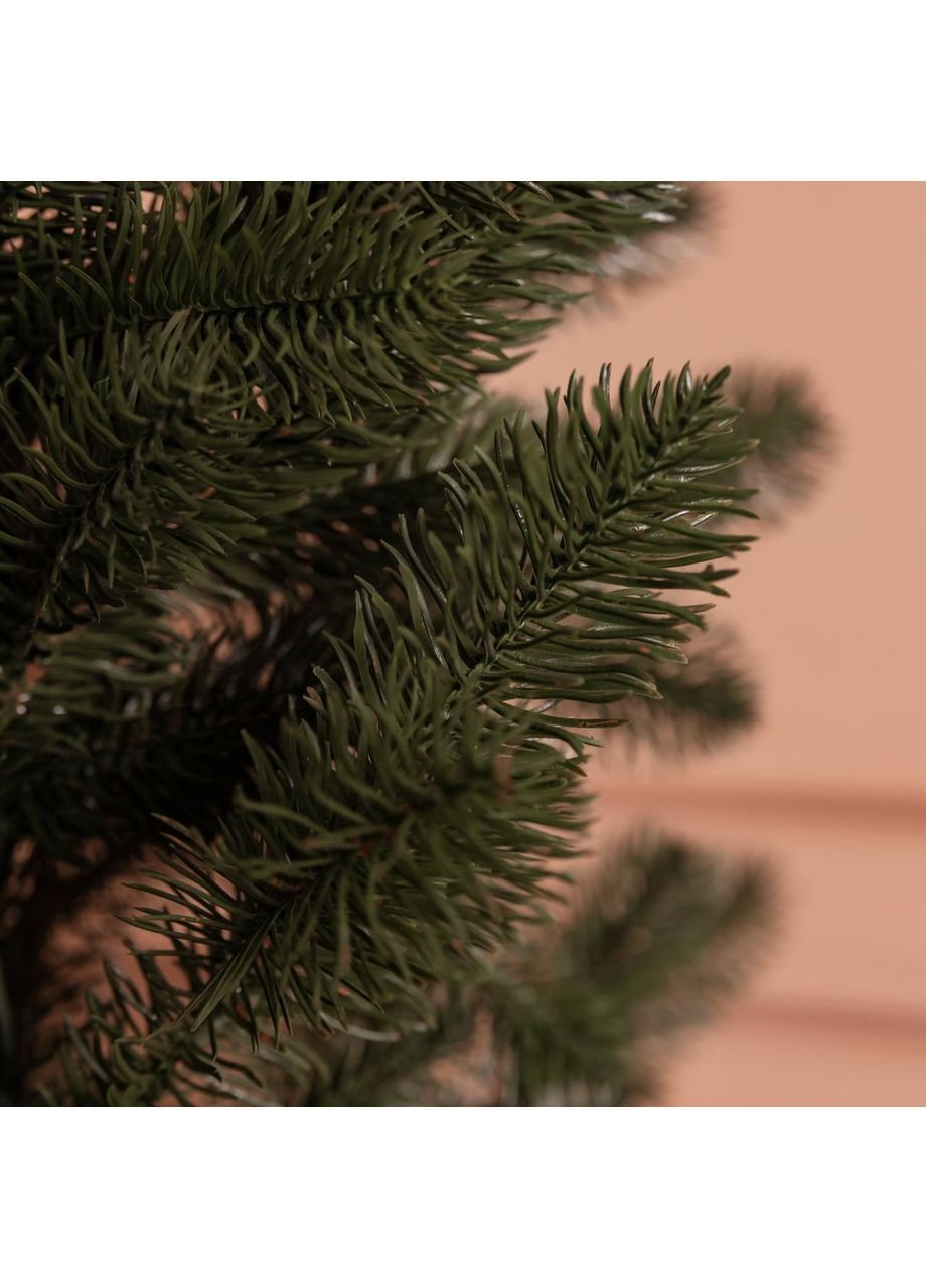 Литая искусственная елка зеленая 150 см на пластиковой подставке SOK-M-D-5 No Brand (369478365)