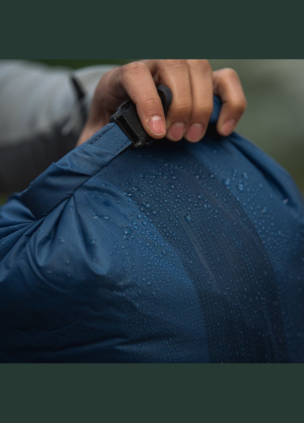 Мешок водонепроницаемый Ultralight Dry Bag 20L Ensign Blue 5.11 Tactical (315880192)