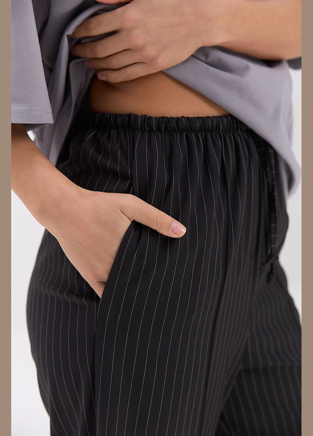 Жіночі смугасті штани з костюмної тканини Arjen (317235024)