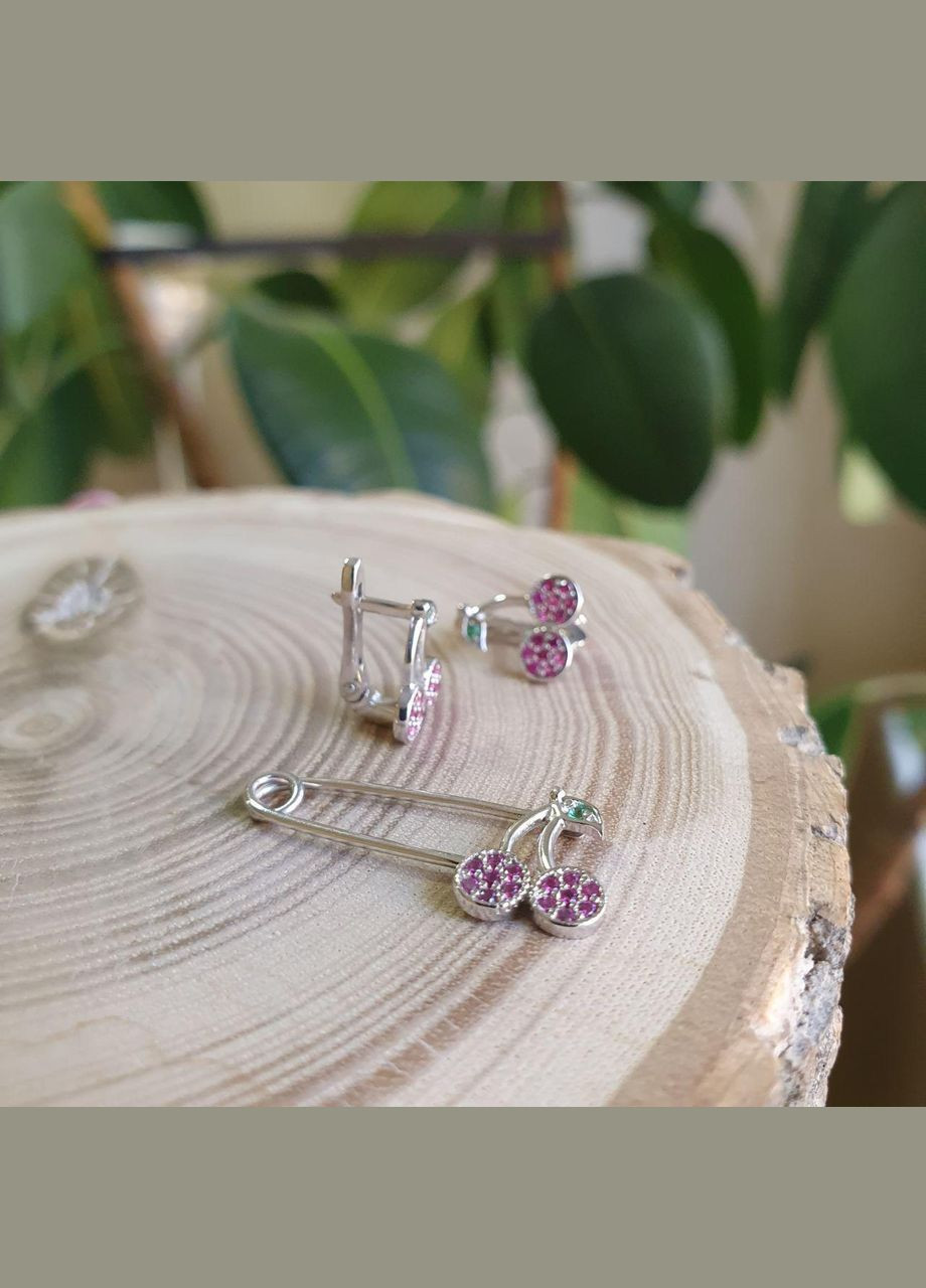 Срібні сережки дитячі Вишеньки з кольоровими фіантами No Brand (333705751)