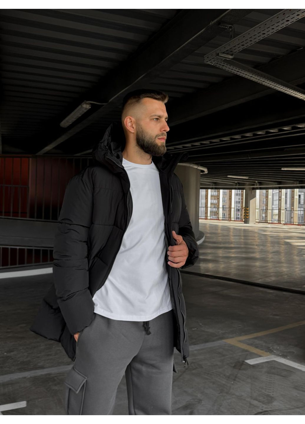 Черная зимняя зимняя куртка удлиненная на пухе No Brand