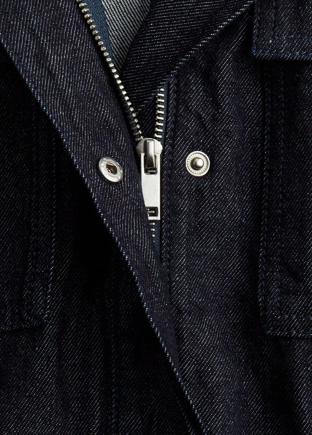 Темно-синя зимня куртка H&M