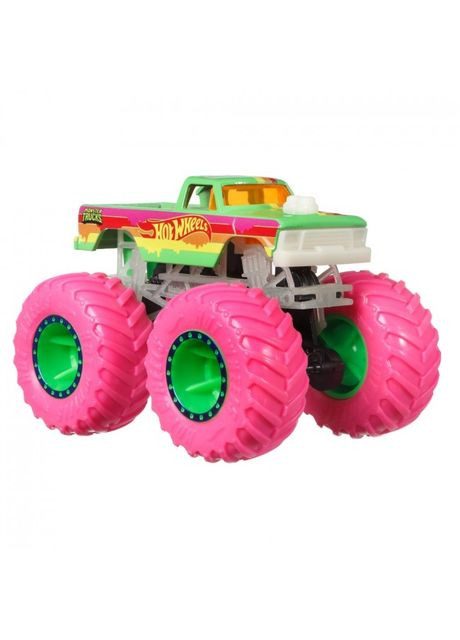 Базовая машинкавнедорожник 1: 64 серии "сияющие в темноте ""Monster Trucks" (HCB50), розовый Hot Wheels (293940781)