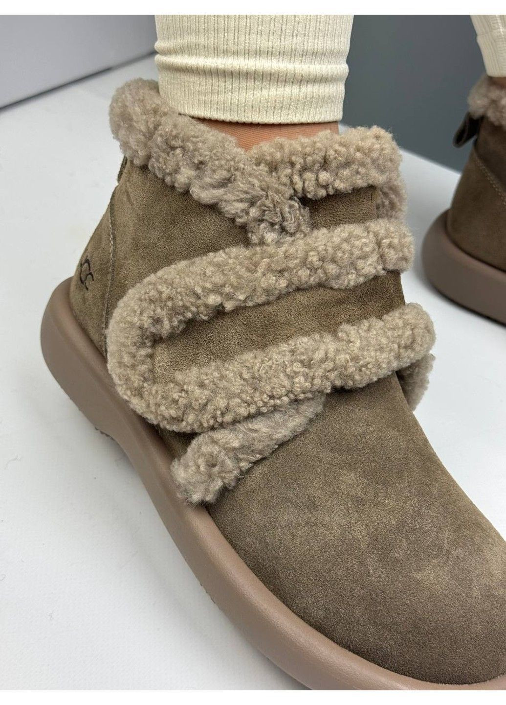 585 Черевики Зимові бежеві замшеві Hengji (372384809)