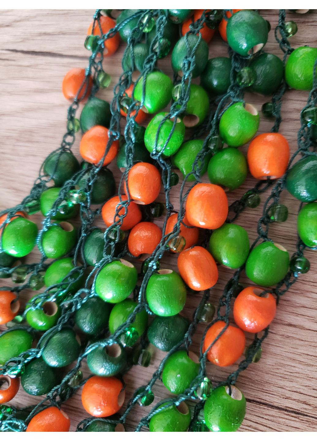 Повітряне намисто з дерев'яних намистин "Горобина" No Brand (356149990)