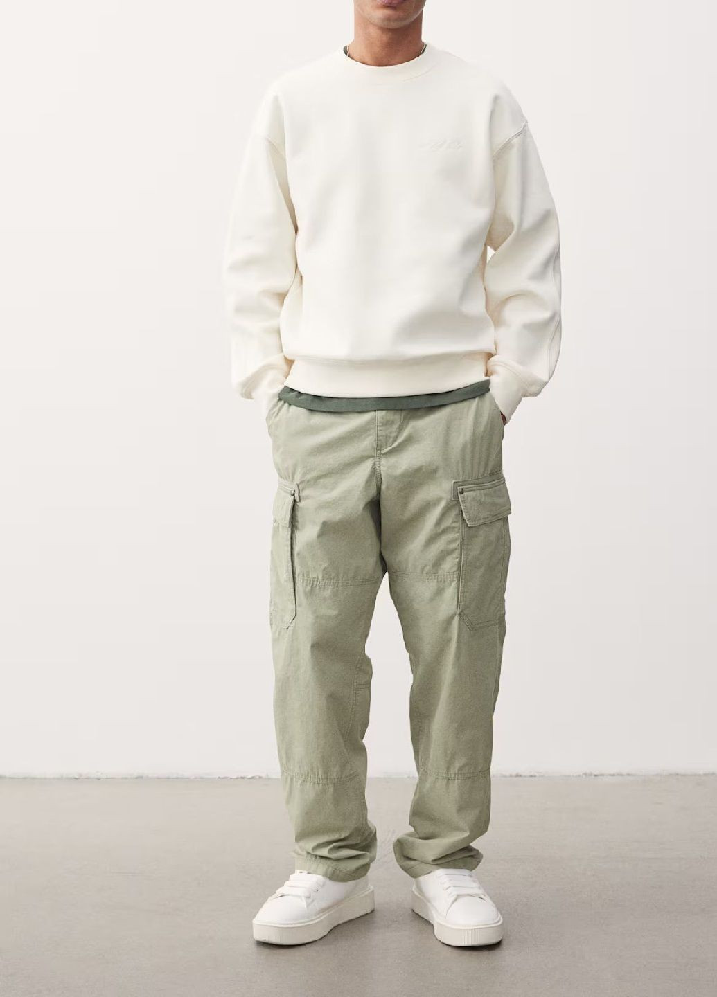 Светло-зеленые кэжуал демисезонные брюки H&M