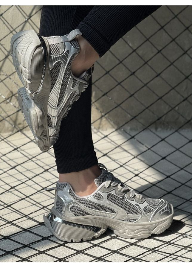 Жіночі кросівки grey No Brand сірі демісезони (346052570)