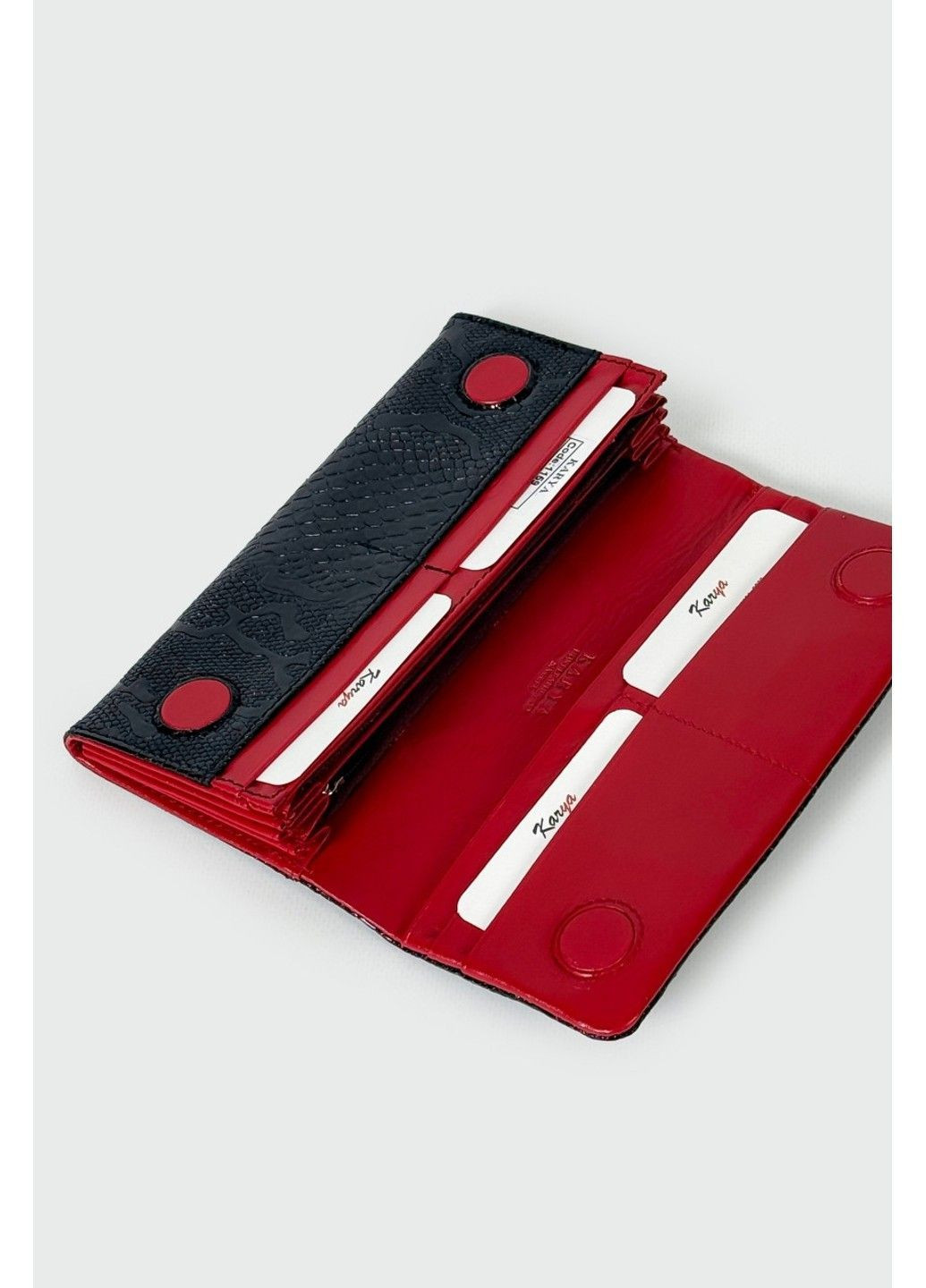 Лаковый женский кошелек из натуральной кожи 1159-013 Karya (371648000)