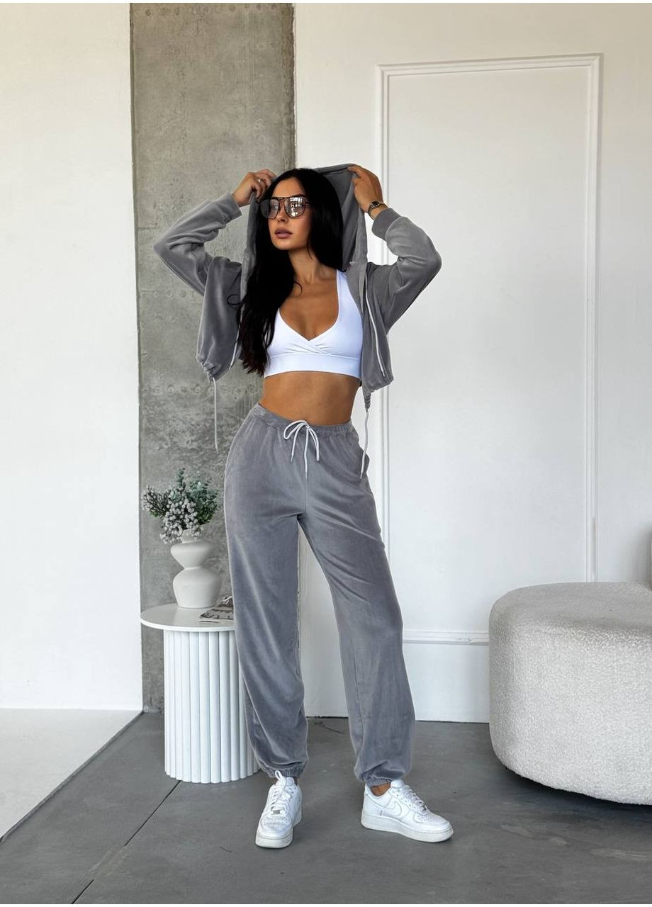 Жіночий велюровий спортивний костюм Vakko (352191988)