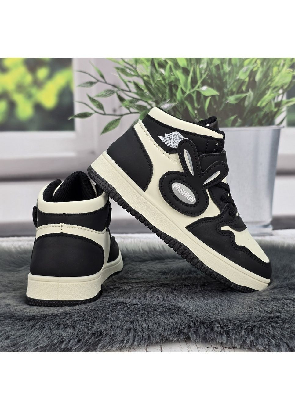 Чорно-білі осінні кросівки дитячі для дівчинки високі Paliament