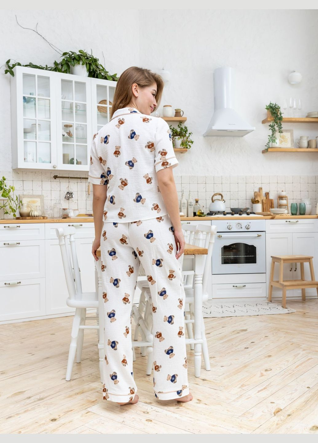 Белая всесезон пижама женская рубашка + брюки Geran