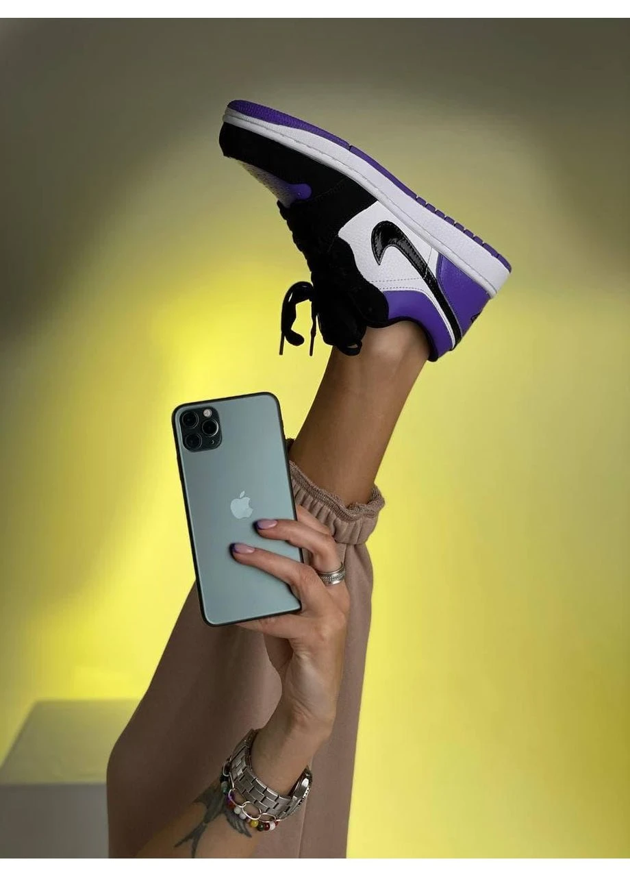 КРОССОВКИ ЖЕНСКИЕ NIKE AIR JORDAN RETRO 1 LOW VIOLET WHITE BLACK НАЙК АИР ДЖОРДАН БЕЛЫЕ No Brand белые демисезоны (392024306)