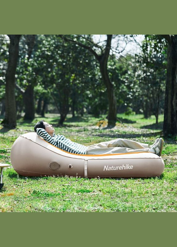 Матрац надувний CNH22DZ027 з підголовником та вбудованою помпою Бежевий (6975641885450) Naturehike (306815925)