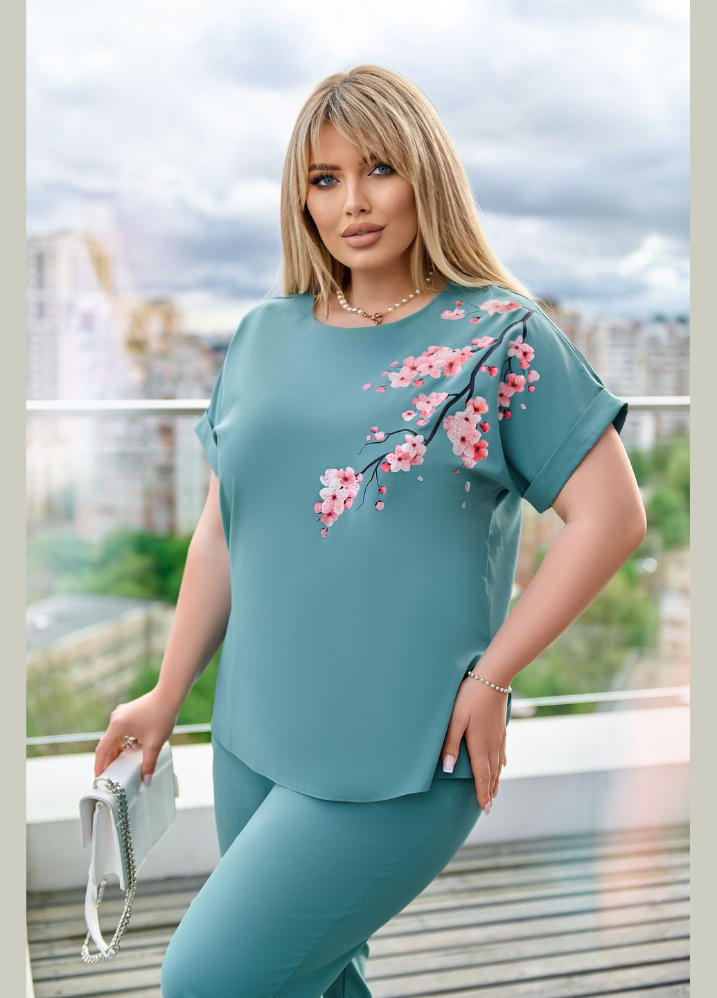 Жіночий костюм капрі No Brand (292803039)