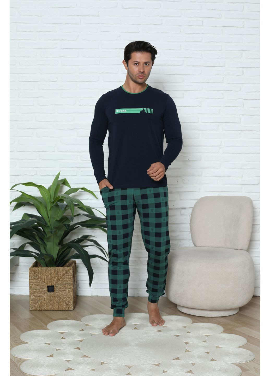 Чоловічий комплект зі штанами в клітку Tom John (368826861)