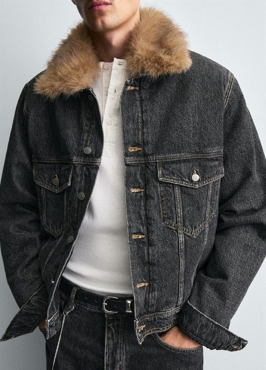 Темно-серая демисезонная куртка Zara