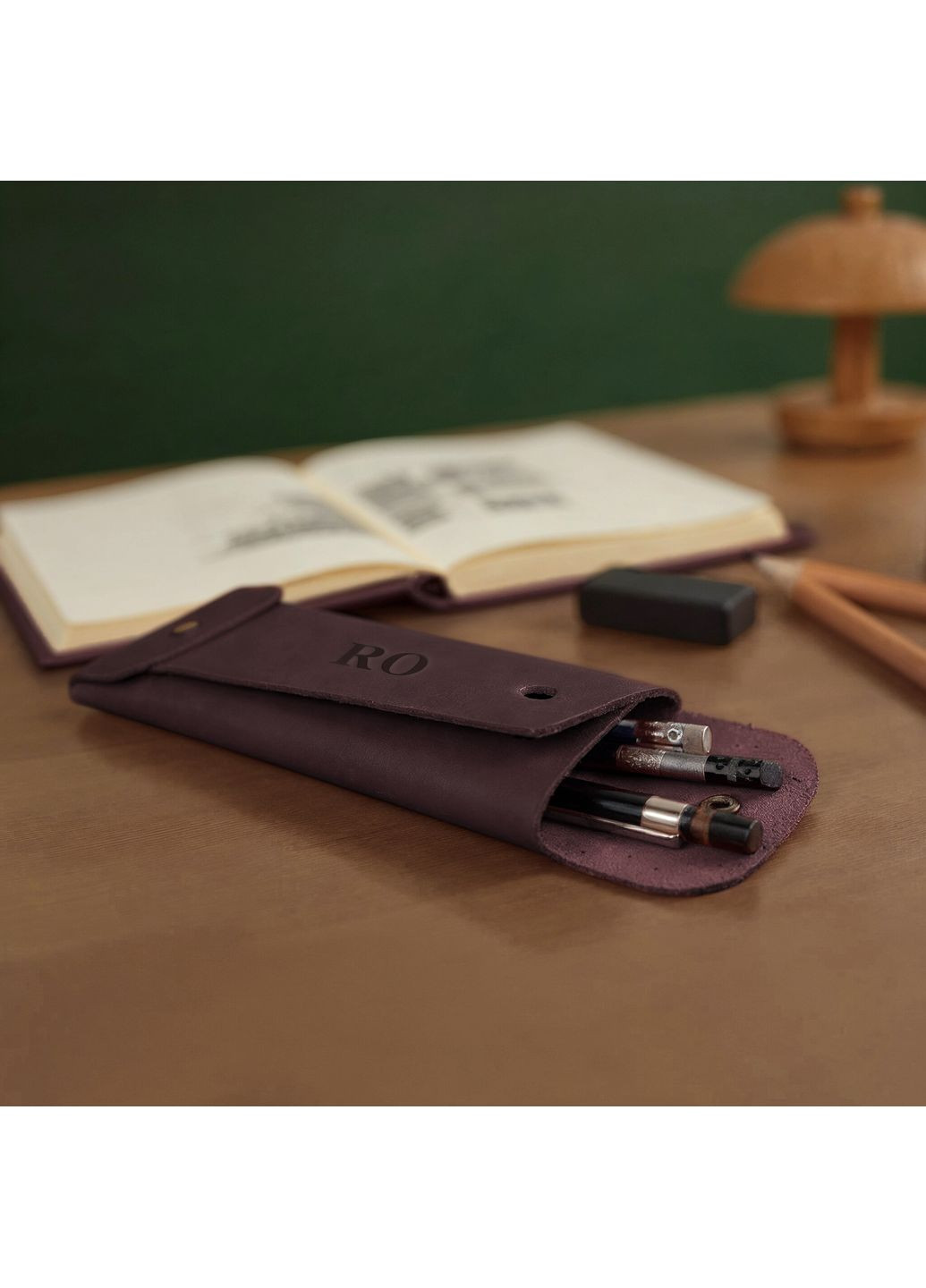 Кожаный пенал для карандашей, ручек и кистей с персонализацией No Brand (365039564)