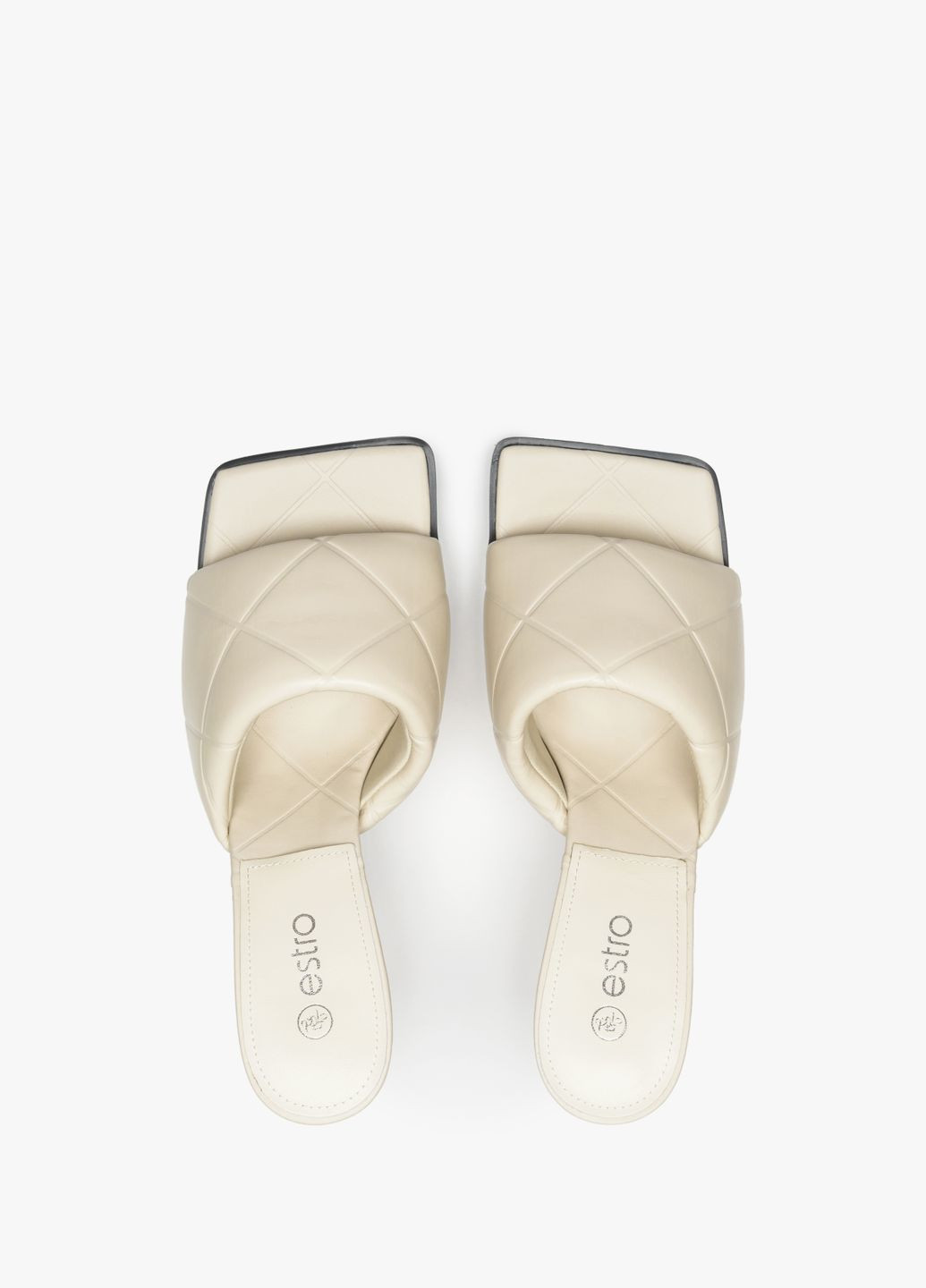 Шльопанці, колір білий Estro (326742291)