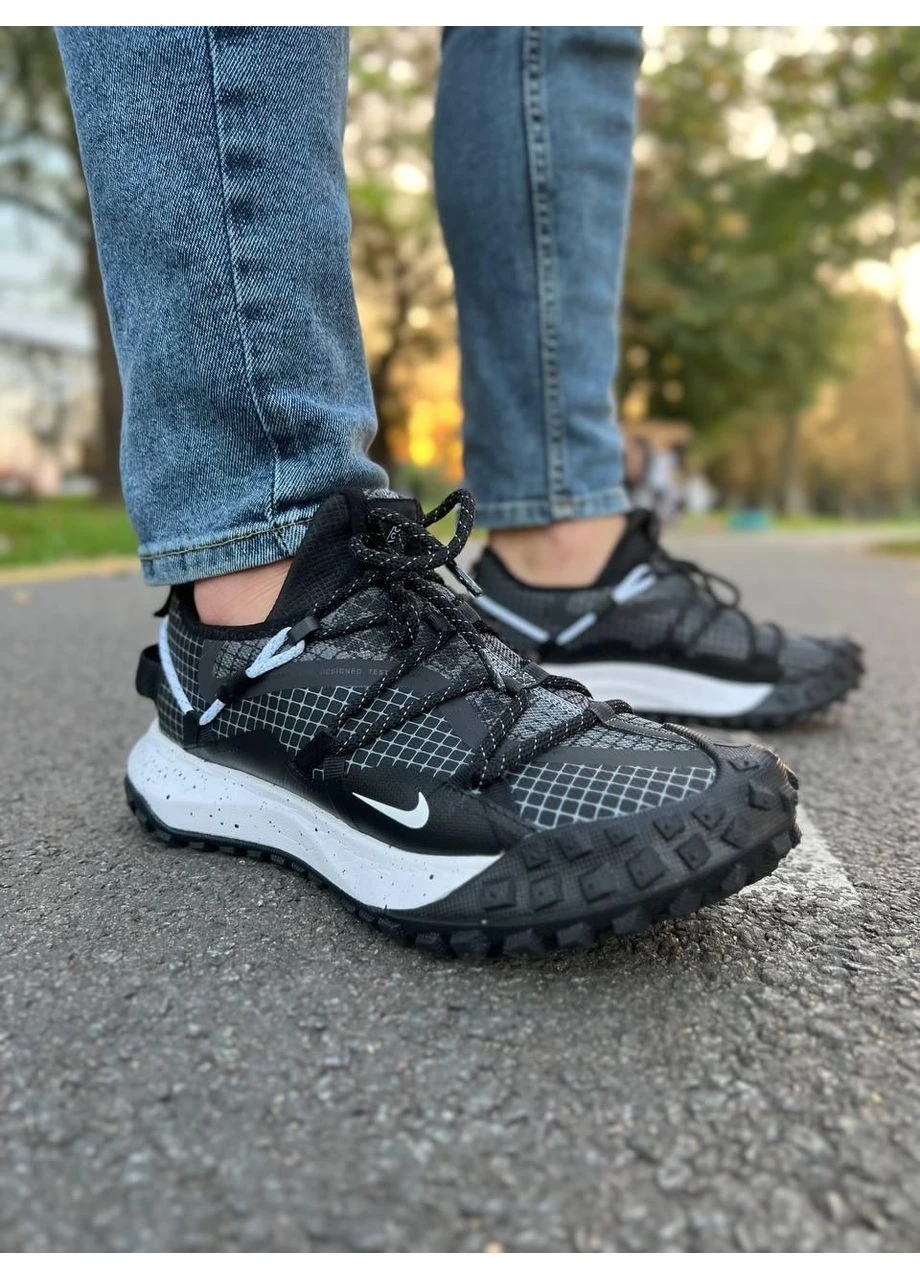 Белые демисезонные кроссовки мужские nike acg mounth low black white найк асж маунс флай белые No Brand