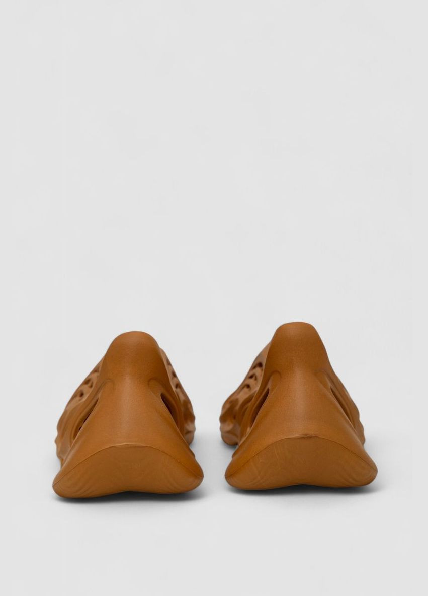 Темно-бежевые кроксы женские с закрытым задником, 248rcx302 Ager