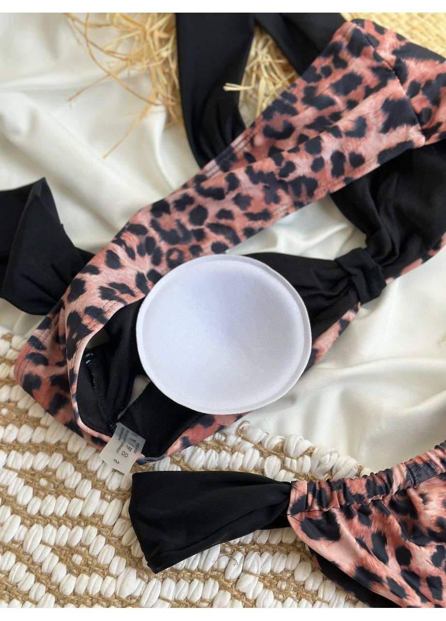 Комбинированный летний женский купальник леопардовый с черными бретелями / женский купальник розовый лео с высокими трусиками No Brand