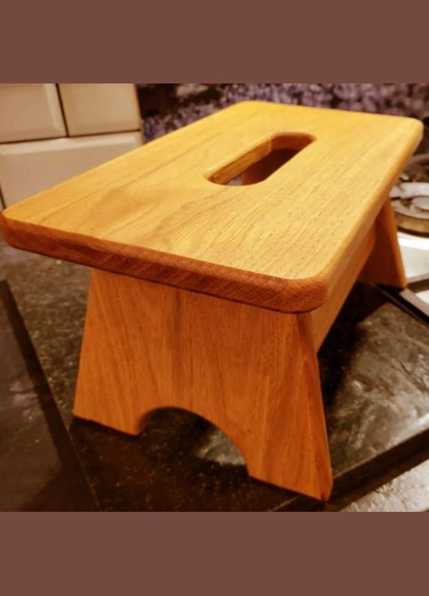 Скамеечка из дерева Волнир карри (ТАБ-009603) No Brand (327867384)