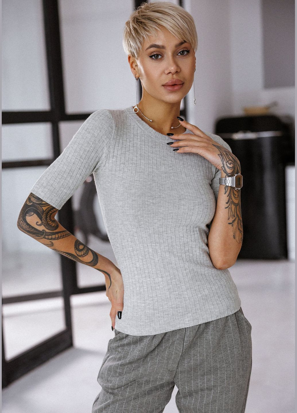 Серый демисезонный джемпер женский №1487 Leinle