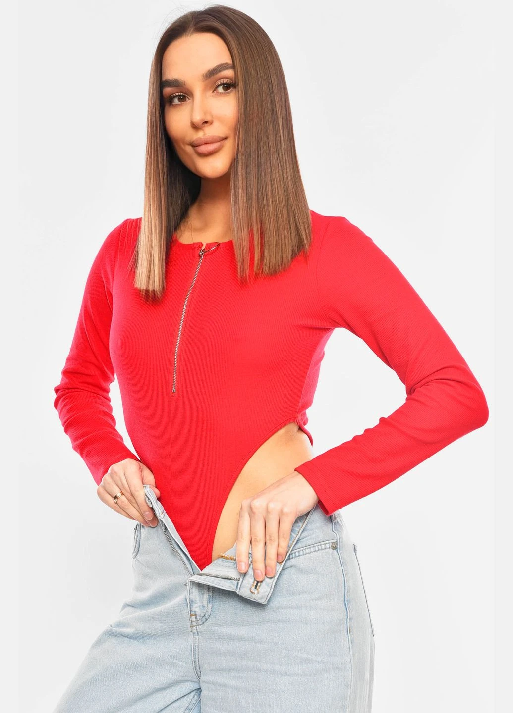 Боді жіноче однотонне в рубчик червоного кольору Let's Shop (338370652)