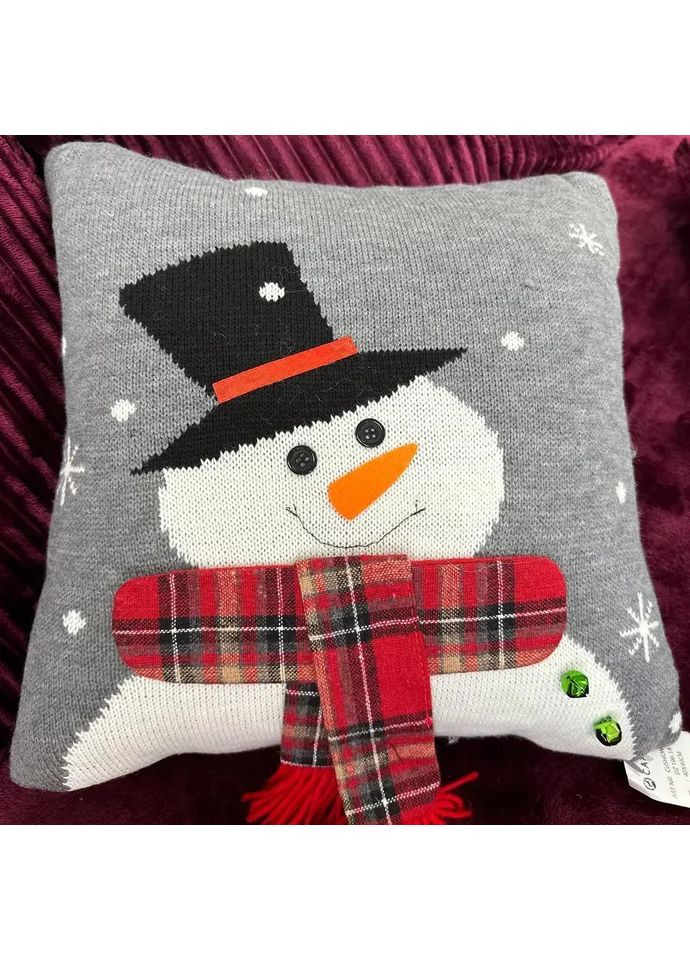 Подушка новорічна 3D Містер Сніговик 19289 40х40 см No Brand (364766818)