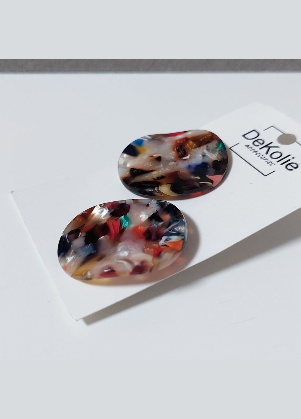 Сережки круглі акрилові MK0956 різнокольорові DeKolie (322318984)