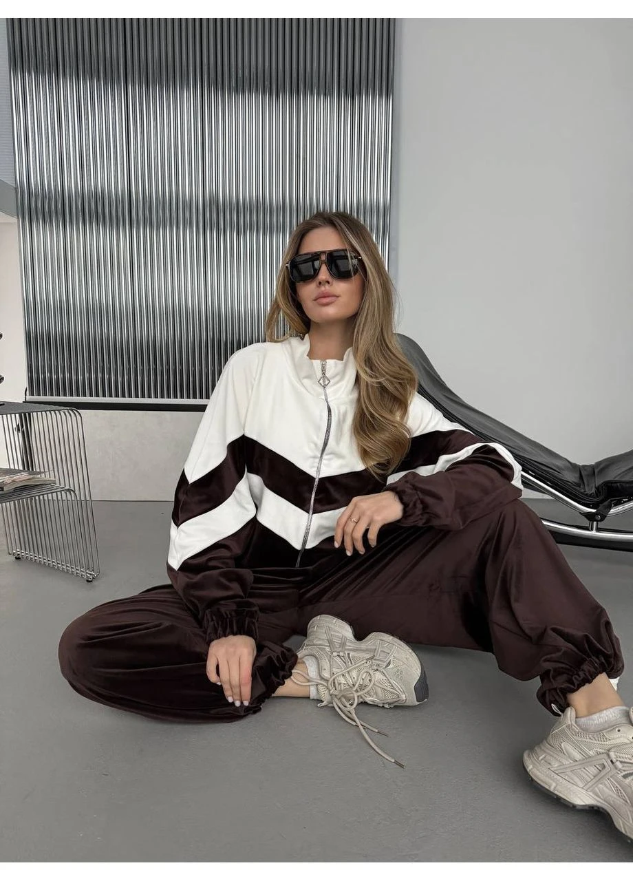Жіночий сучастний спортивний костюм No Brand (377795388)