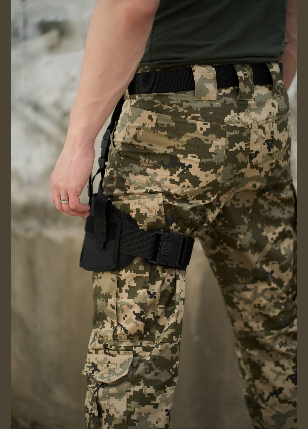 Кобура чорна з кріпленням на ногу No Brand (318554044)