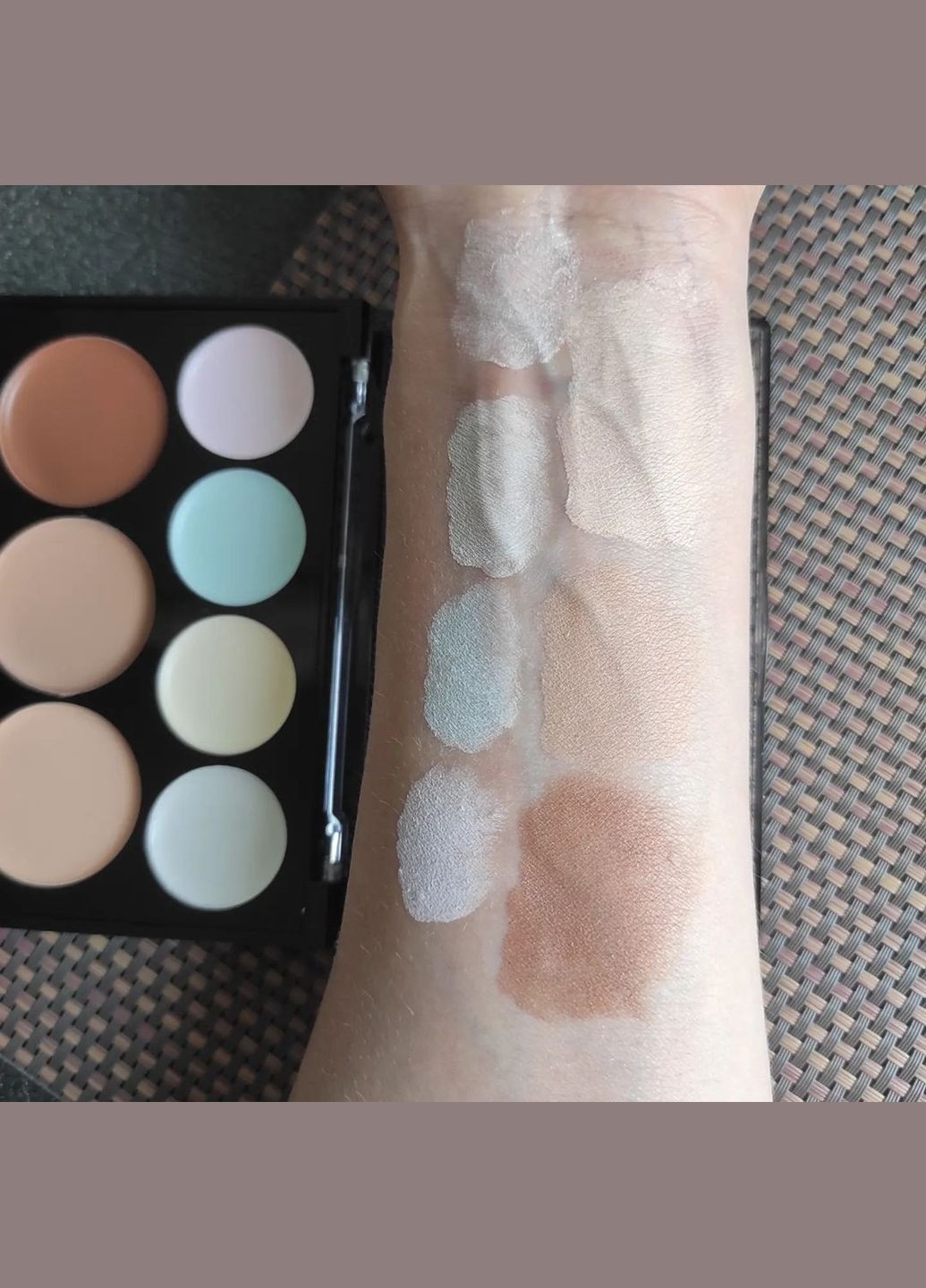 Палитра корректоров и консилеров Correct & Contour Palette 11.9г Technic (307287136)