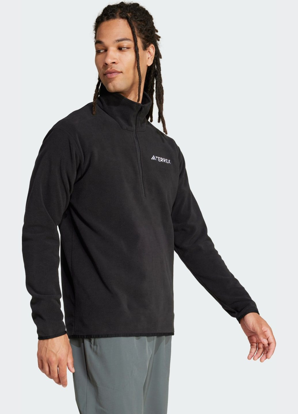 Черная демисезонная флисовая спортивная кофта multi essentials 1/2 zip adidas