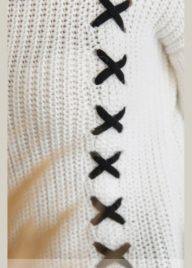 Білий демісезонний светр пуловер Liton