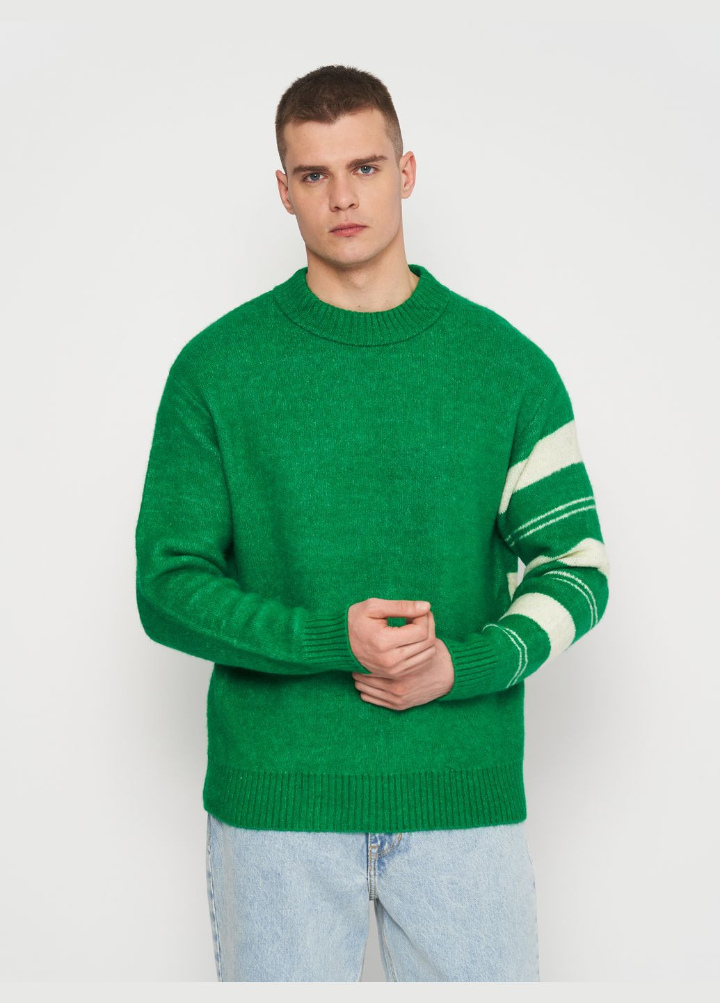 Комбинированный зимний свитер H&M