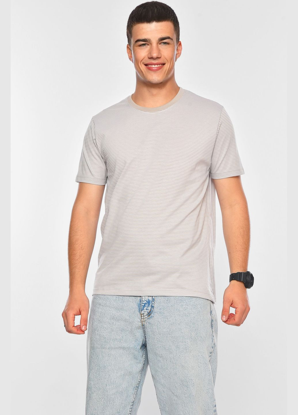 Бежева футболка чоловіча напівбатальна бежевого кольору Let's Shop