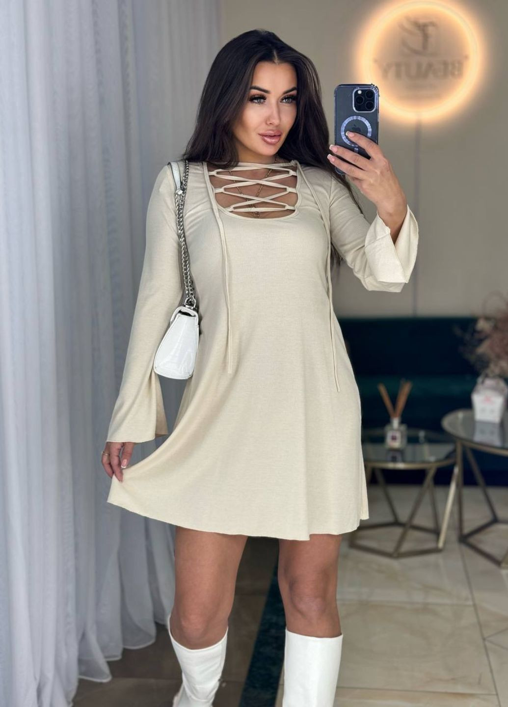 Бежева повсякденний сукня міні зі шнурівкою силуетна Україна однотонна