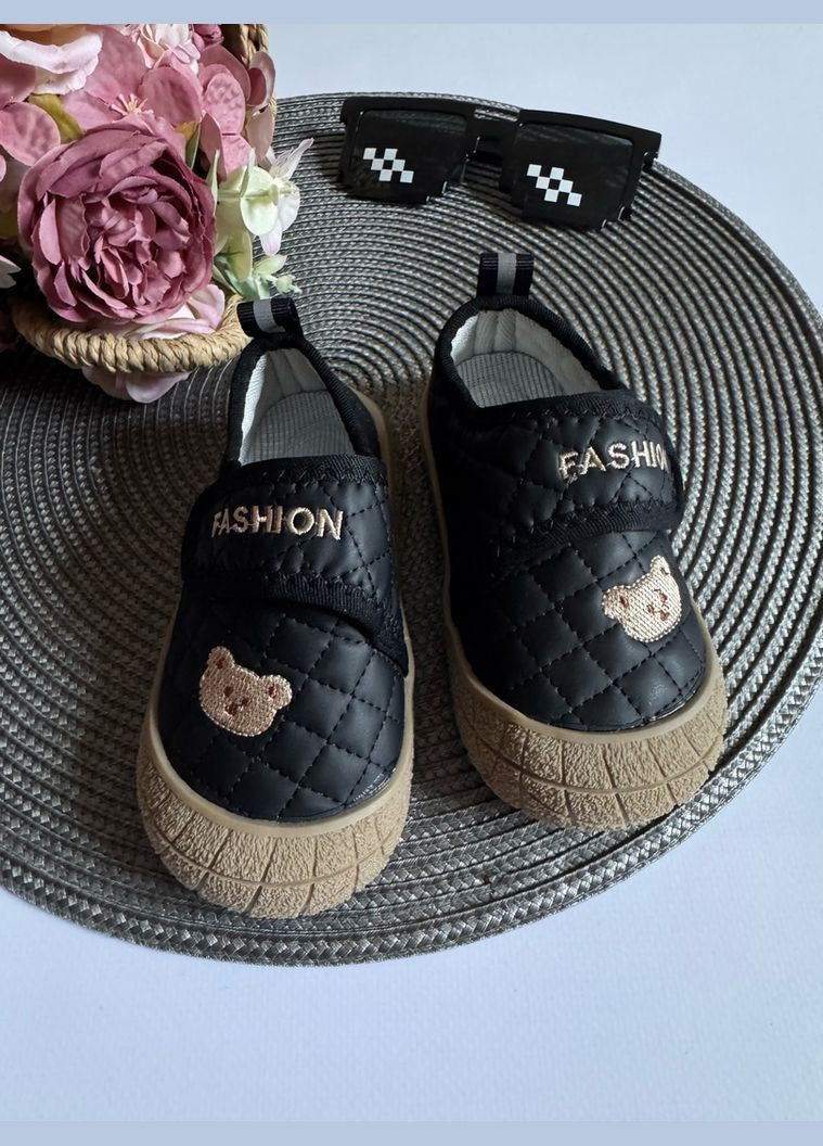 Чорні всесезонні дитячі кеди з ведмедиком 10777 No Brand