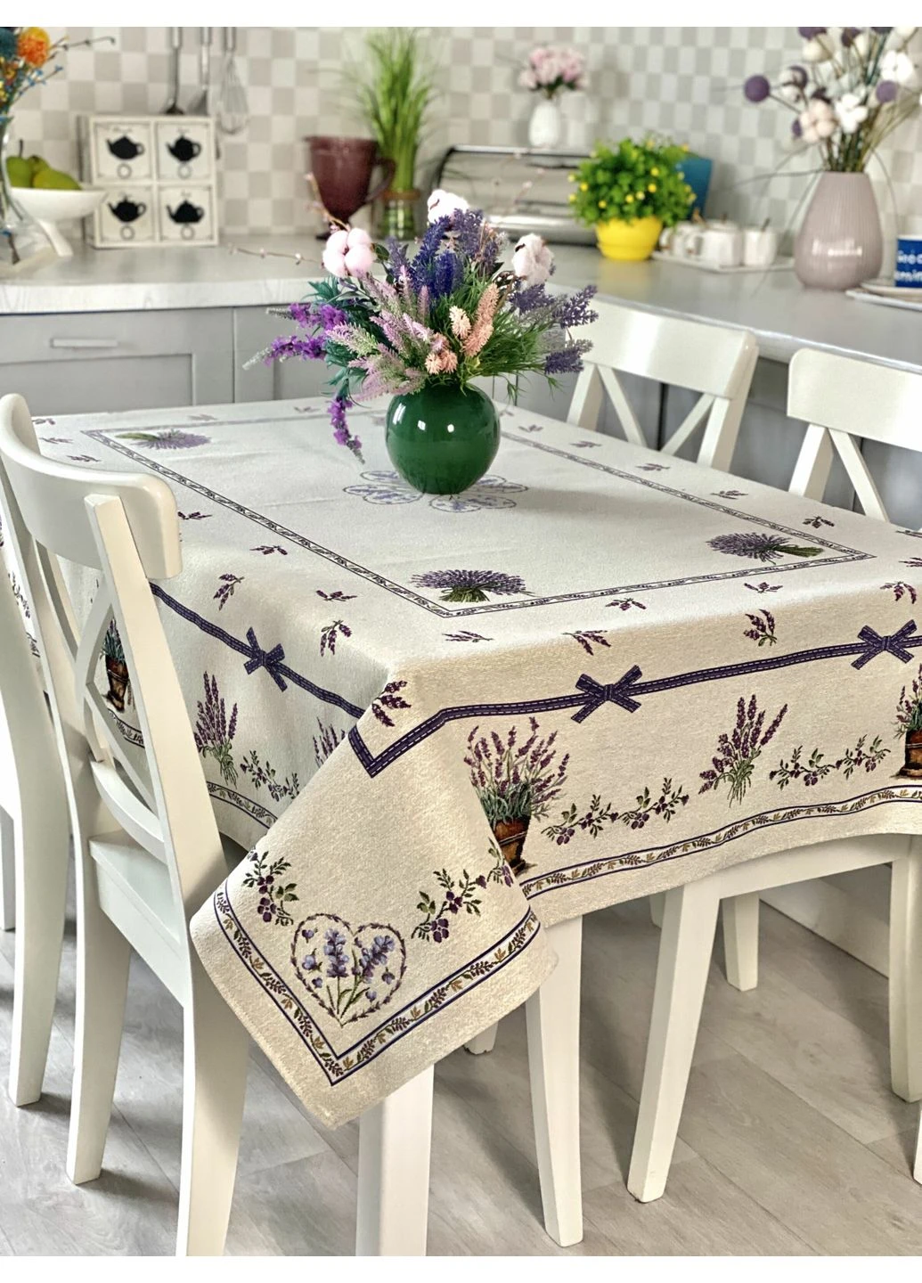 Скатерть гобеленовая LILAC, 137х180, Прямоугольная, Повседневный, Без люрекса, 60% полиэстер, 24% хлопок, 16% акрил, Гобелен LiMaSo (390490930)