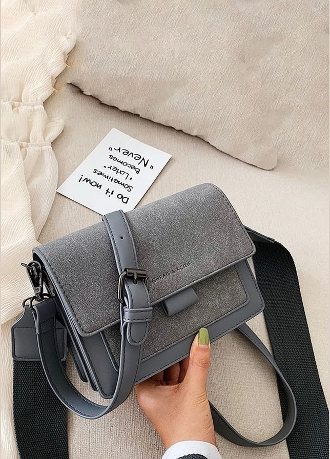 Жіноча сумка крос-боді сіра No Brand (292631119)